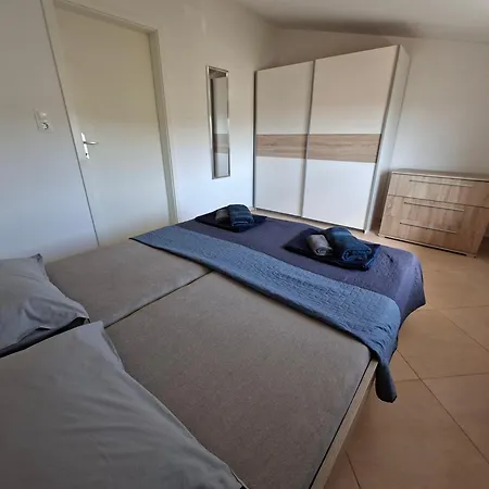Adria Appartement Pula