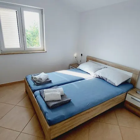 Adria Pula